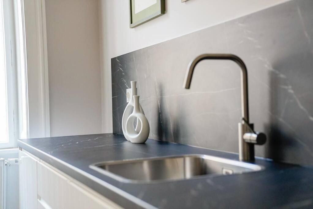 Boutique Suite Near Museum District Vienna Esterno foto