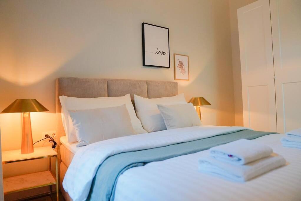 Boutique Suite Near Museum District Vienna Esterno foto