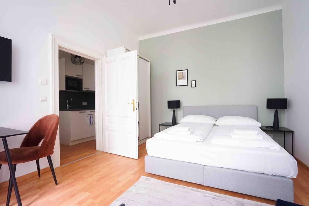 Boutique Suite Near Museum District Vienna Esterno foto