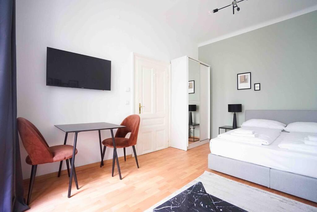 Boutique Suite Near Museum District Vienna Esterno foto
