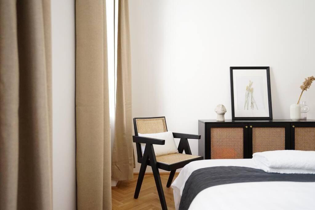Boutique Suite Near Museum District Vienna Esterno foto