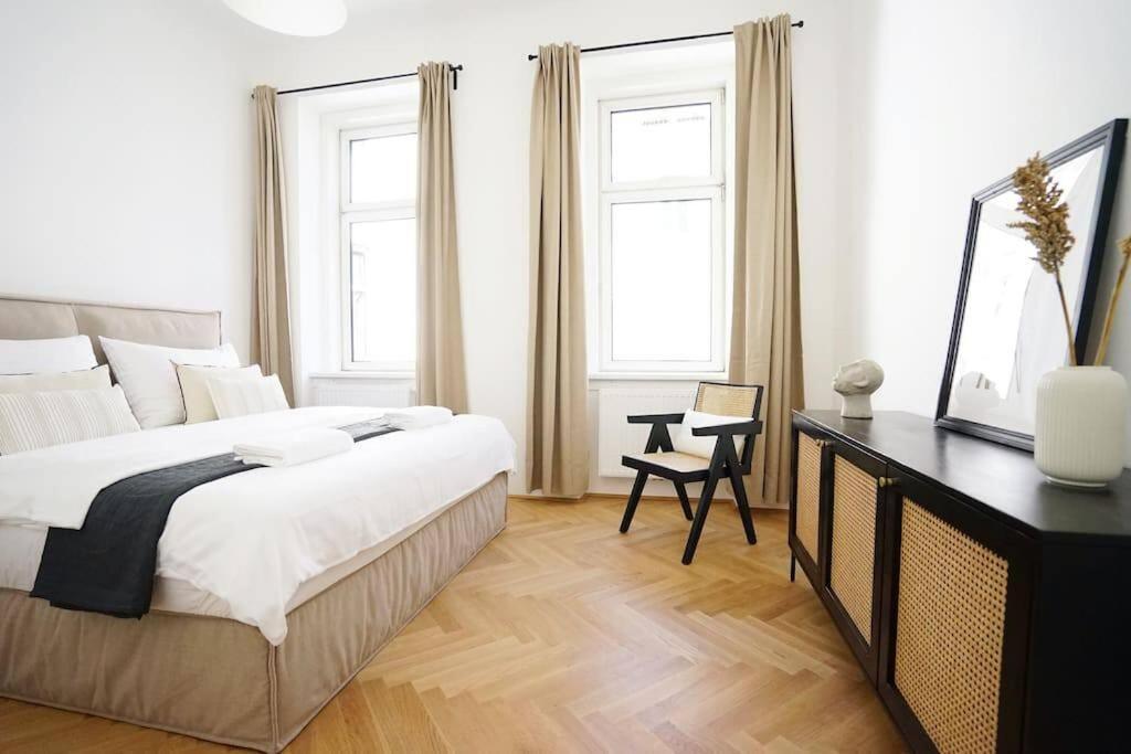Boutique Suite Near Museum District Vienna Esterno foto