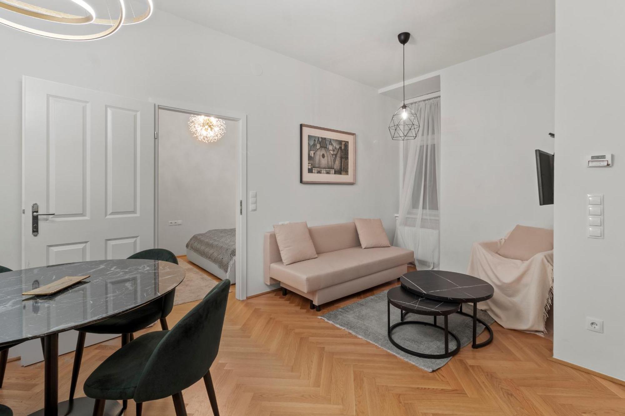 Boutique Suite Near Museum District Vienna Esterno foto
